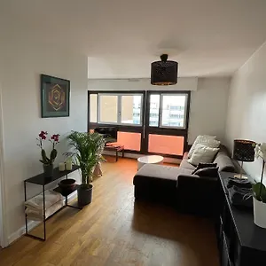 https://appartement-2-pices.fr-paris.fr